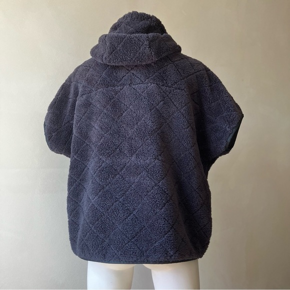 Columbia | Fire Side Sherpa Hooded Shrug Coat - Picture 4 of 6